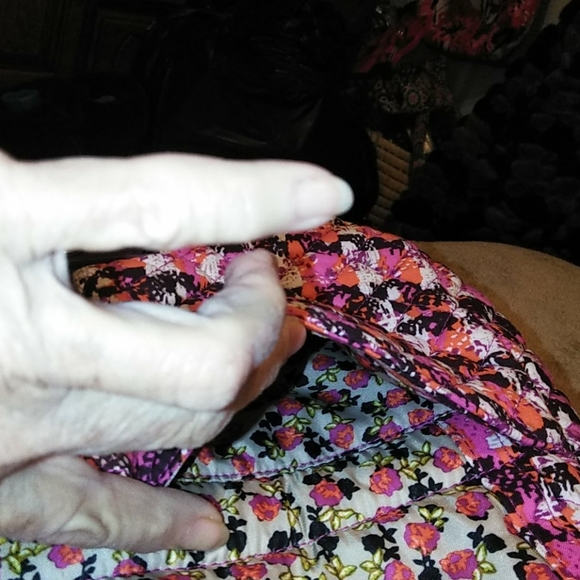 Vera Bradley Bag NWT. BNWT 😃😃 - Picture 9 of 10